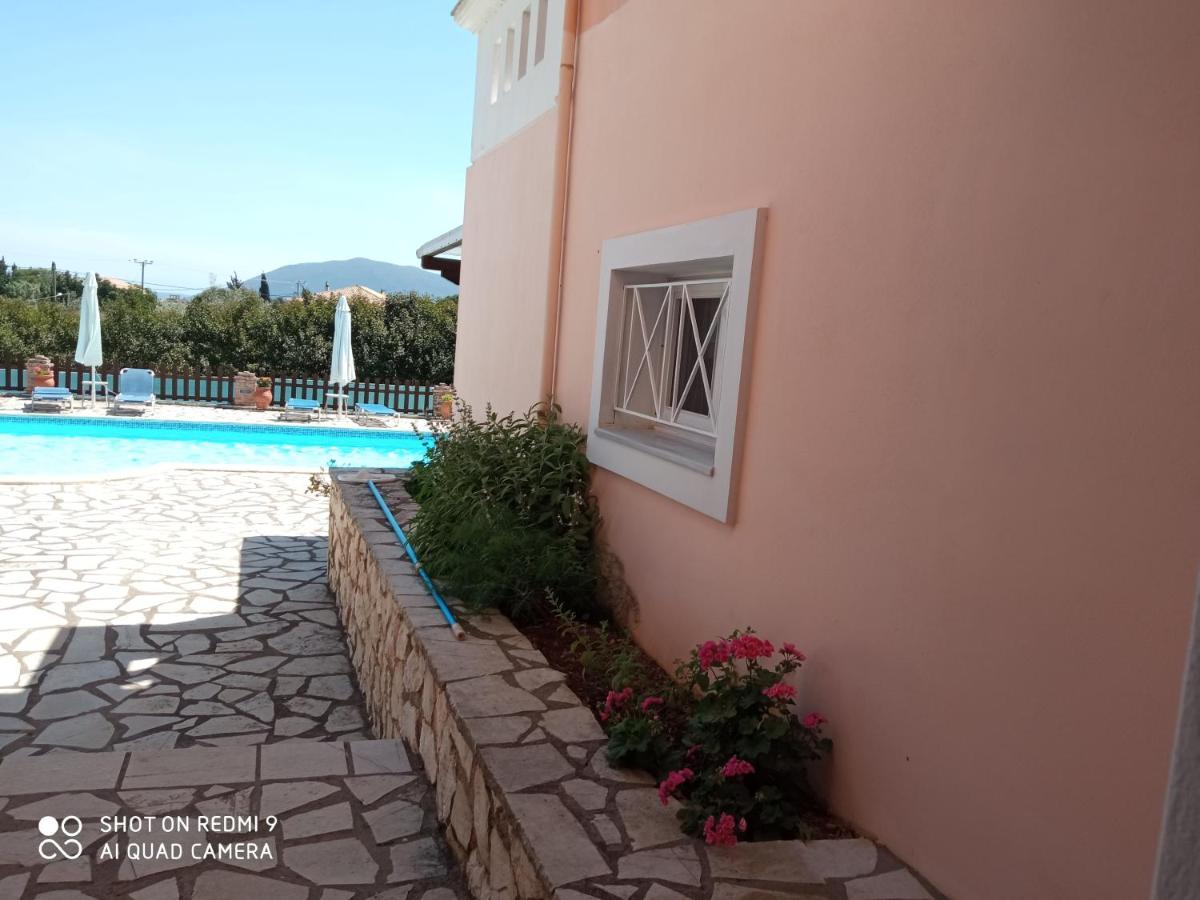Ithaki Holidays Apartament Frínion