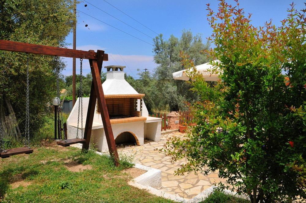 Ithaki Holidays Apartament Frínion