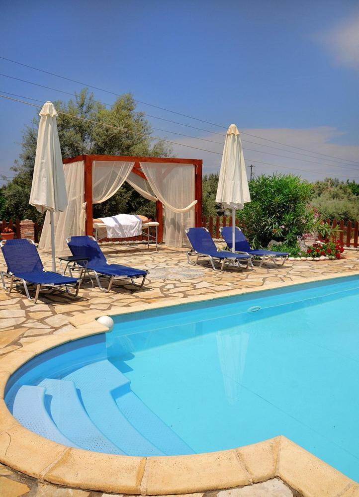 Ithaki Holidays Apartament *