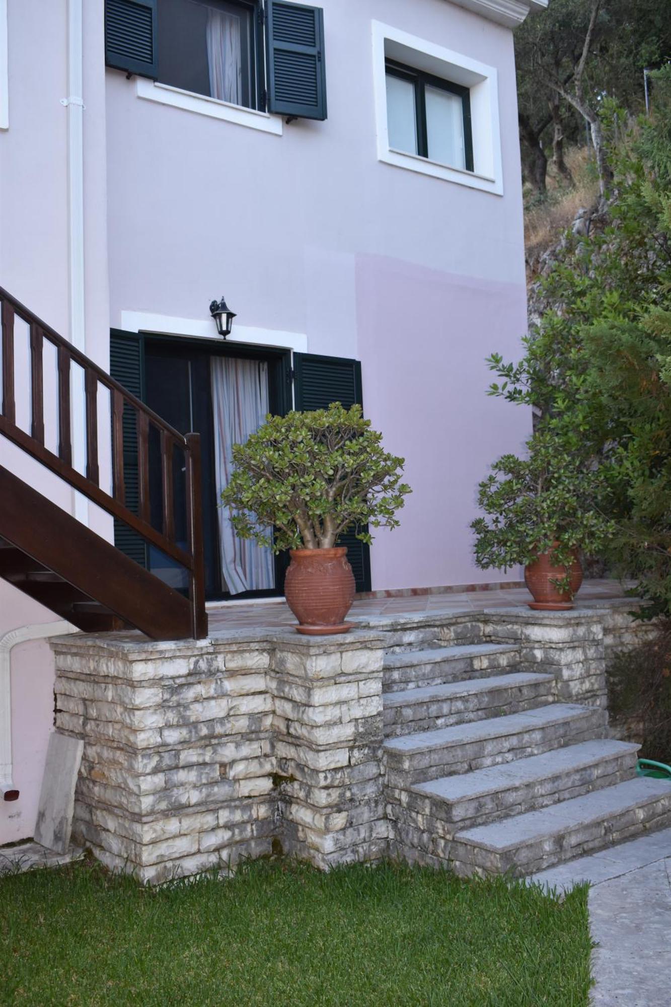 Ithaki Holidays Apartament *